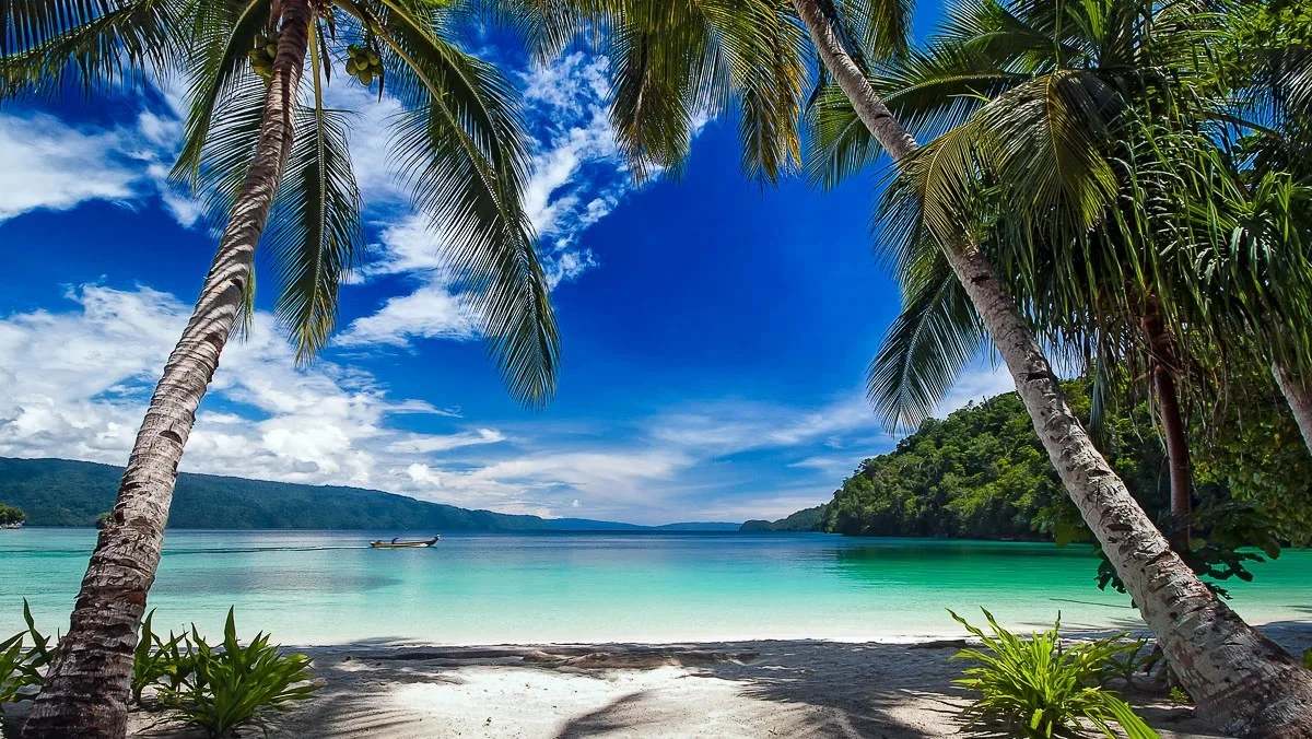 Likupang & Triton Bay - Einmalige Abenteuer Über- und Unterwasser